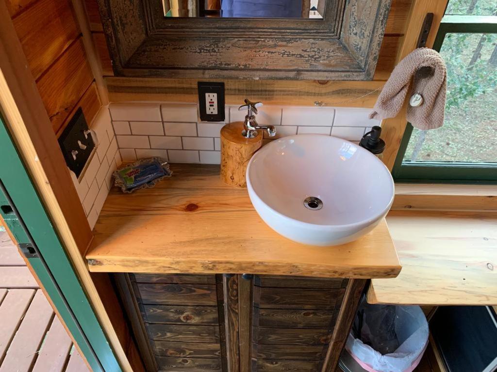 ホテル Treehouse Ranch Goldendale エクステリア 写真