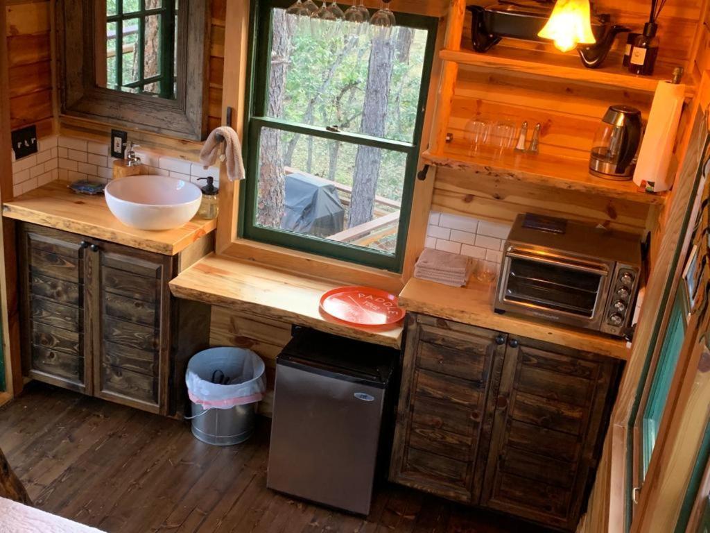ホテル Treehouse Ranch Goldendale エクステリア 写真