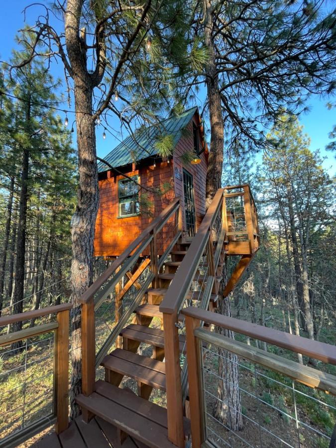 ホテル Treehouse Ranch Goldendale エクステリア 写真